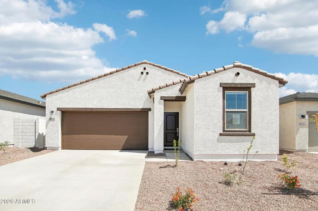 Real Estate Picture 1