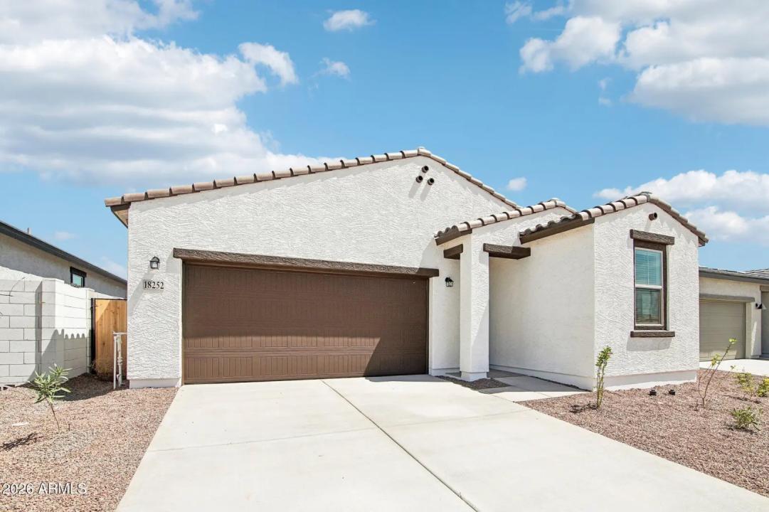 Real Estate Picture 2