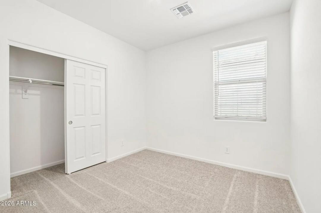 Real Estate Picture 19