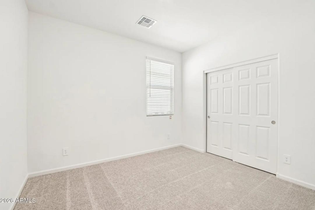Real Estate Picture 21