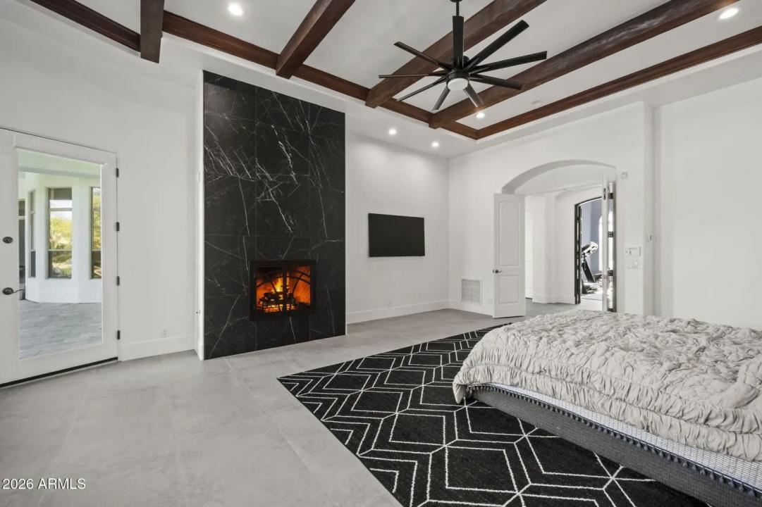 Real Estate Picture 27