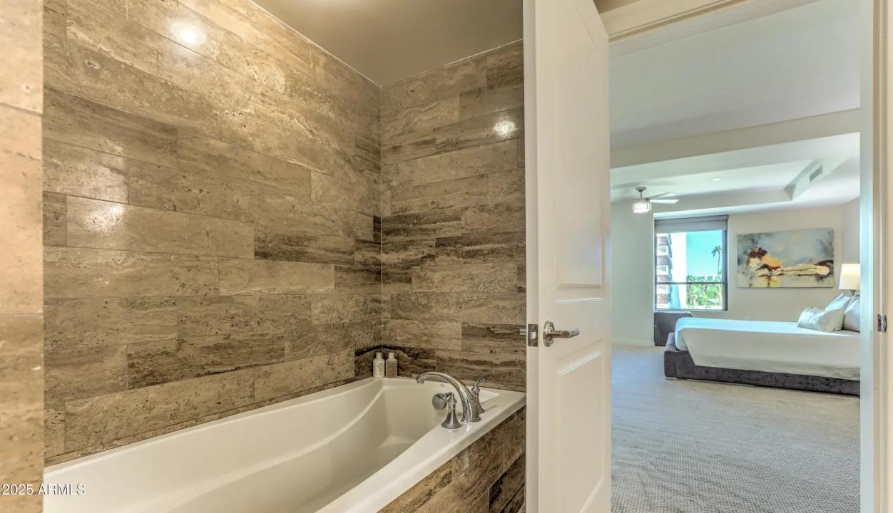 Real Estate Picture 23