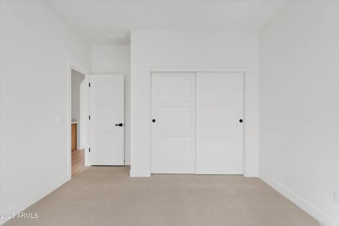 Real Estate Picture 25