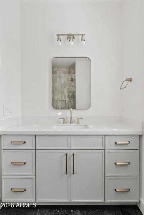 Real Estate Picture 30