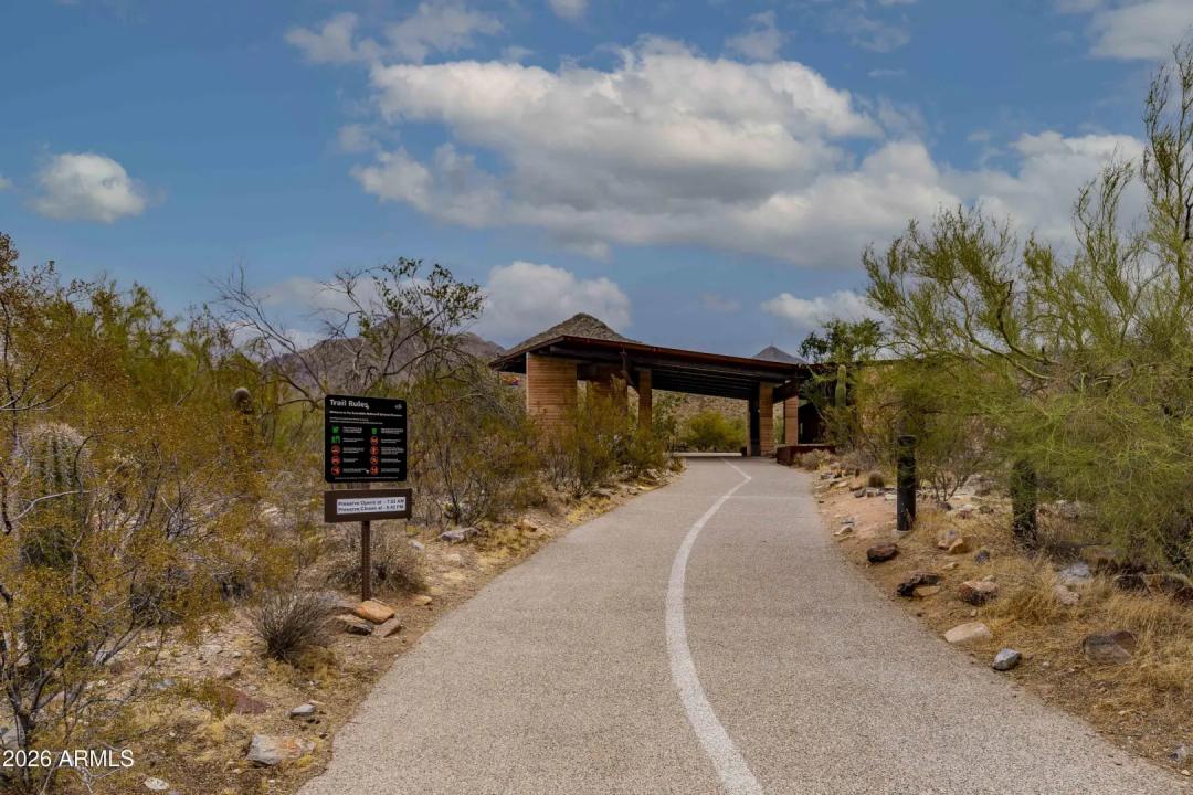 Real Estate Picture 61