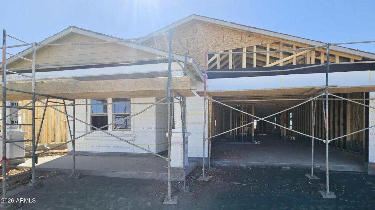 Real Estate Picture 2