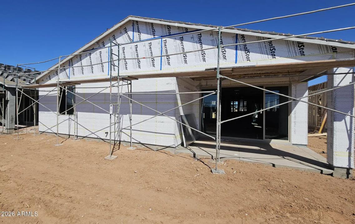 Real Estate Picture 6