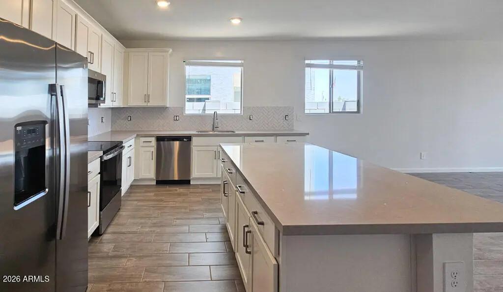 Real Estate Picture 2