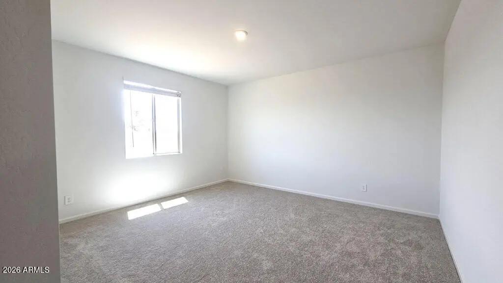 Real Estate Picture 7