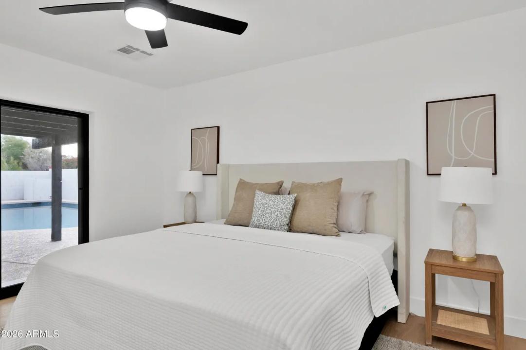 Real Estate Picture 20