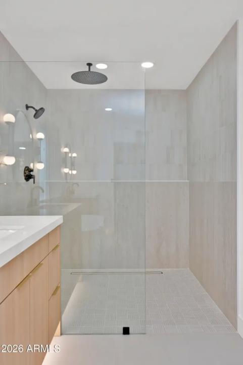 Real Estate Picture 24