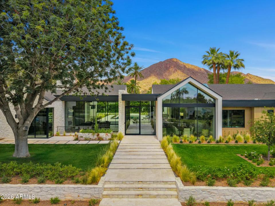 Real Estate Picture 1