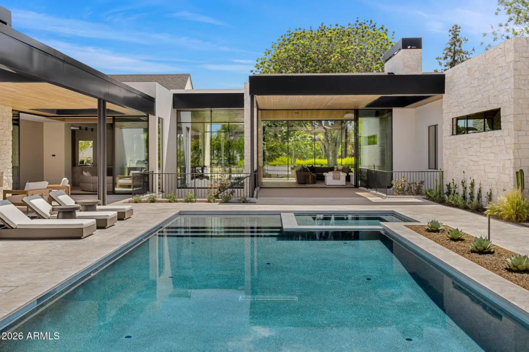 Real Estate Picture 27