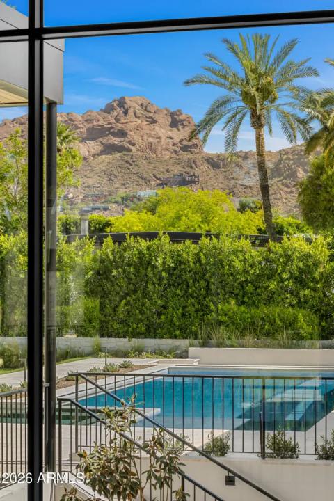 Real Estate Picture 20
