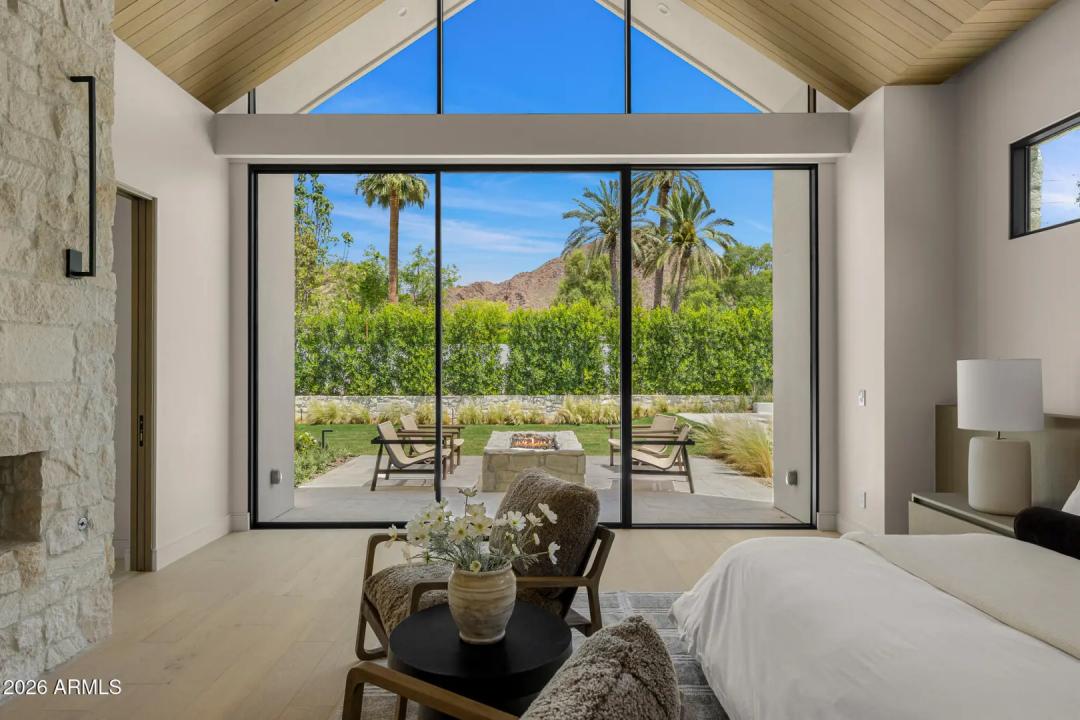 Real Estate Picture 21