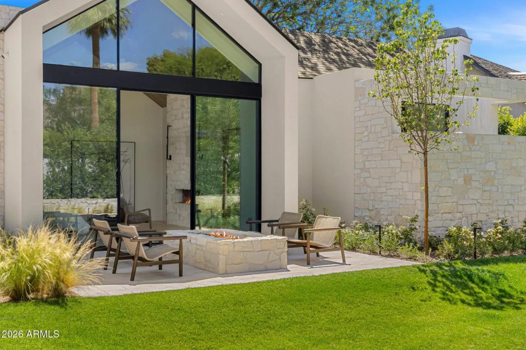 Real Estate Picture 26