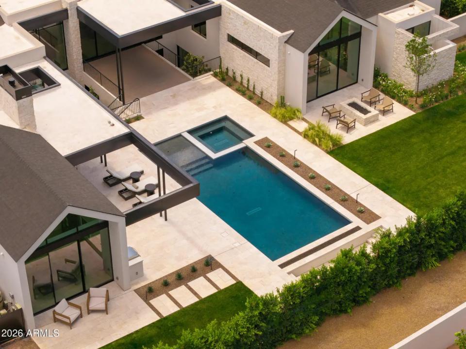 Real Estate Picture 46