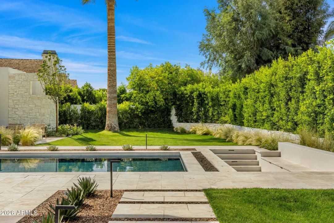 Real Estate Picture 48