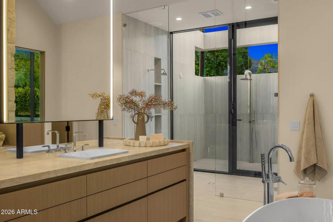 Real Estate Picture 55