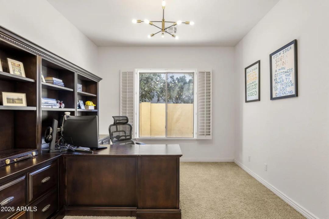 Real Estate Picture 17