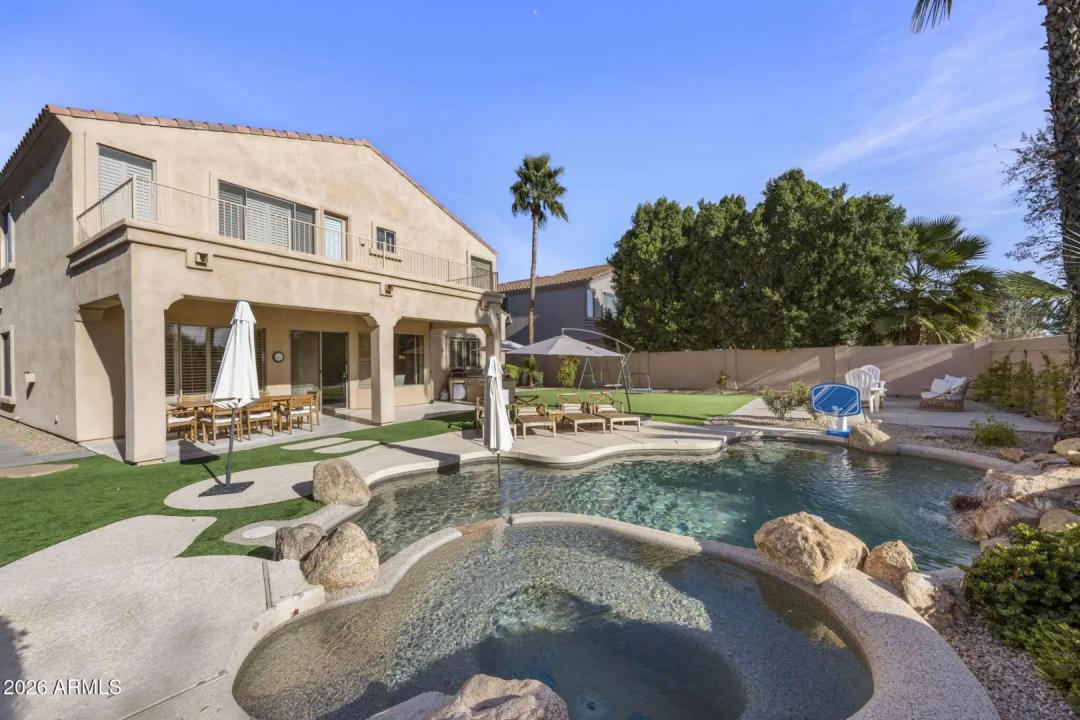 Real Estate Picture 36