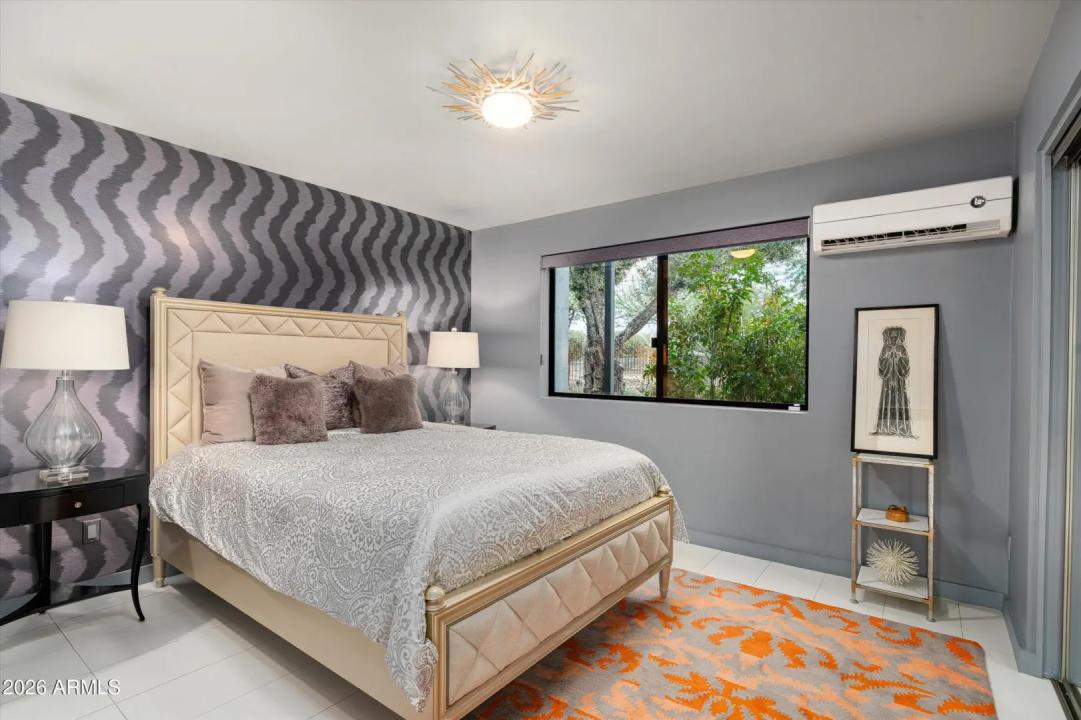 Real Estate Picture 36