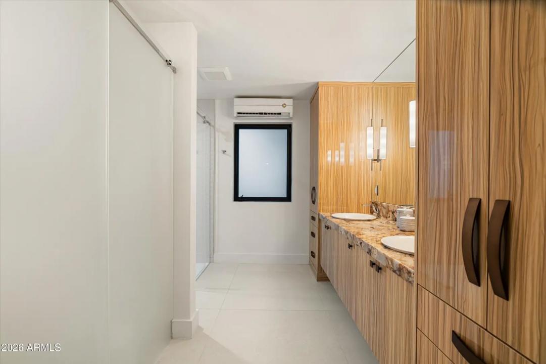 Real Estate Picture 31