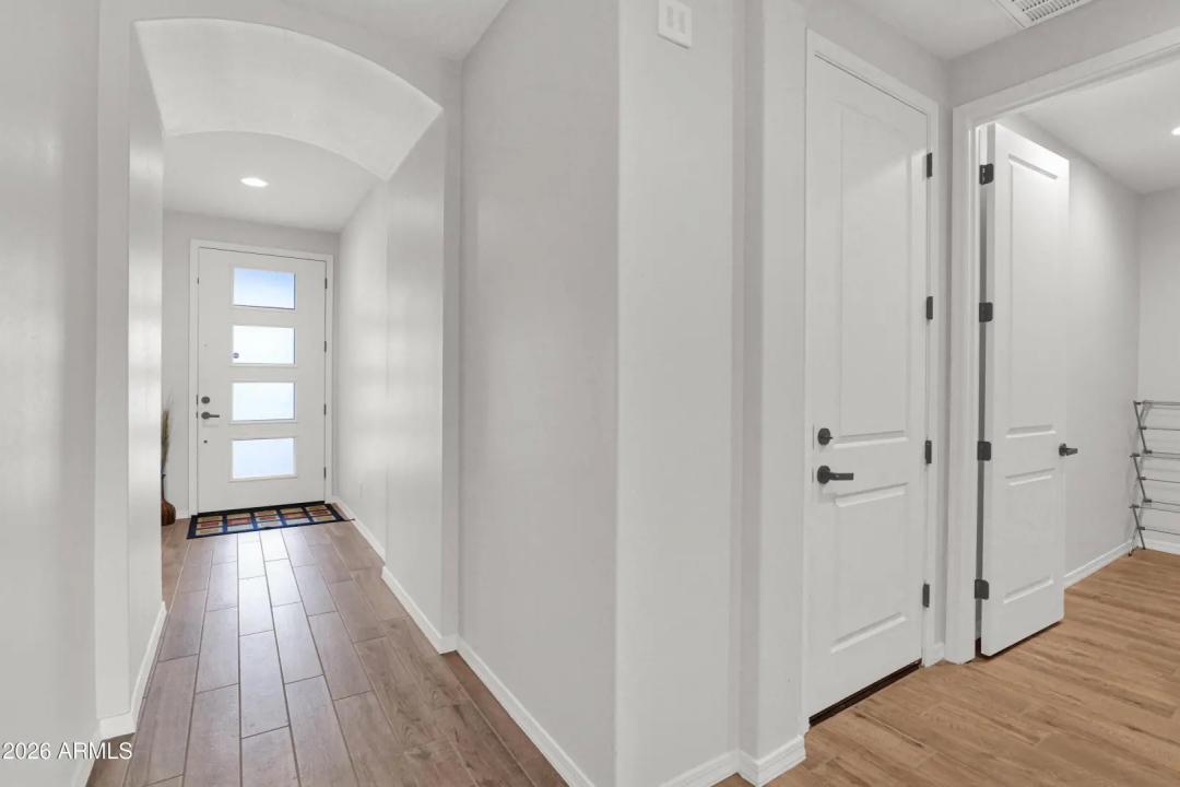 Real Estate Picture 20