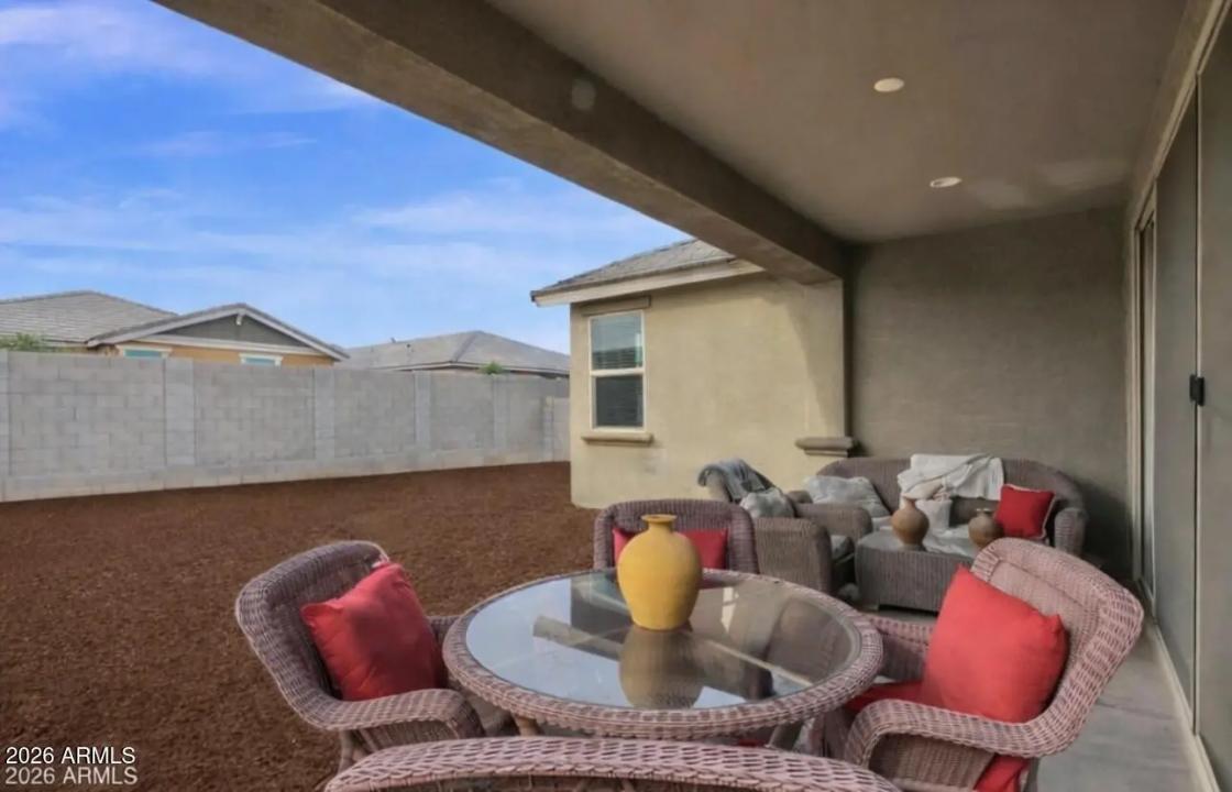 Real Estate Picture 19