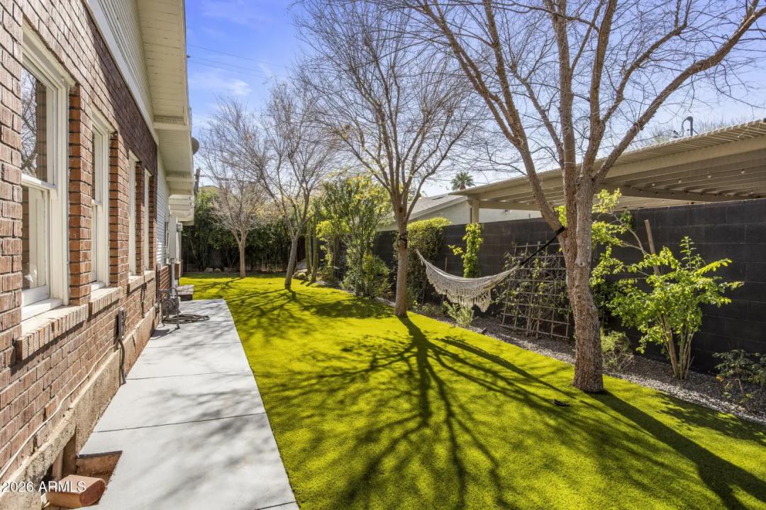 Real Estate Picture 27