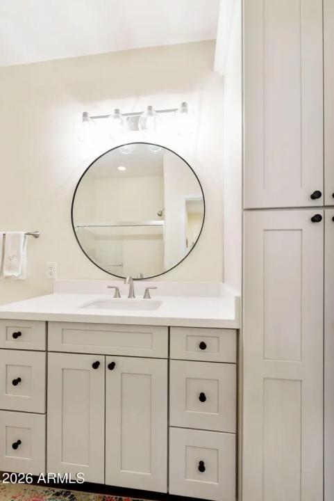 Real Estate Picture 14