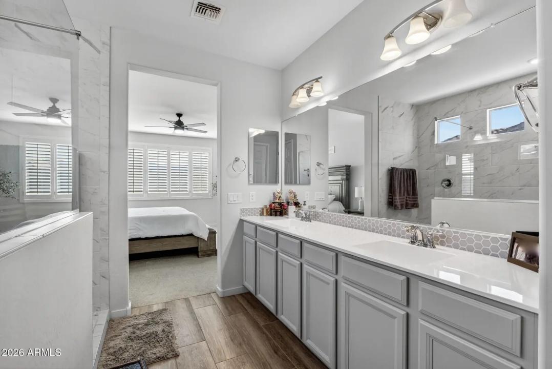 Real Estate Picture 31