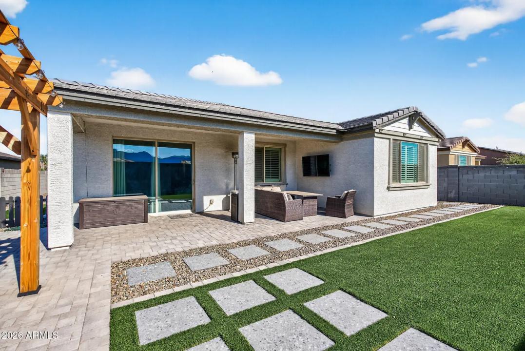 Real Estate Picture 42