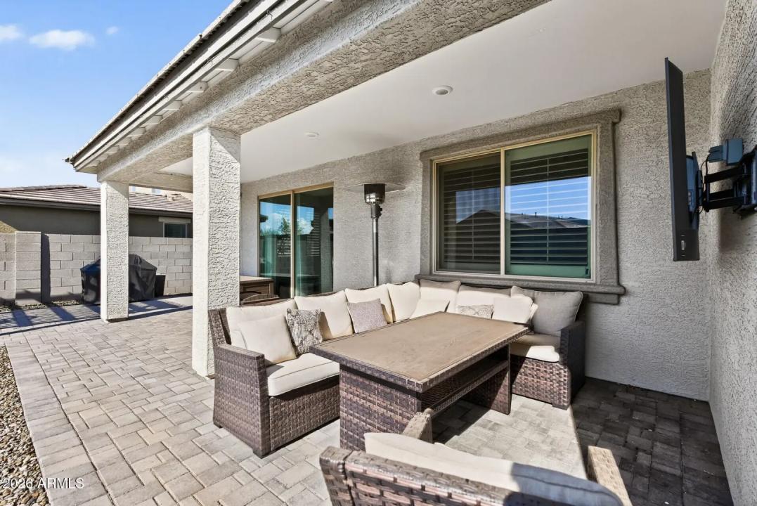 Real Estate Picture 43