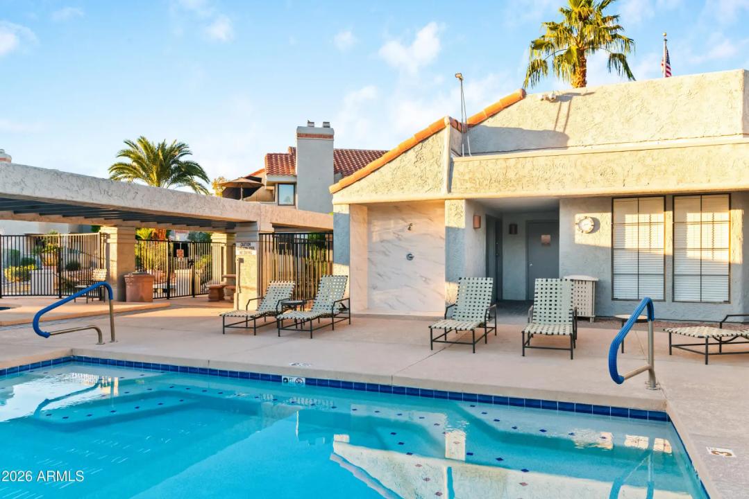 Real Estate Picture 34