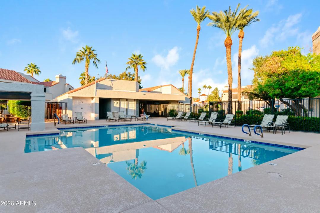 Real Estate Picture 35