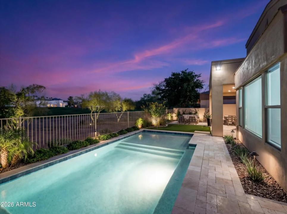 Real Estate Picture 37