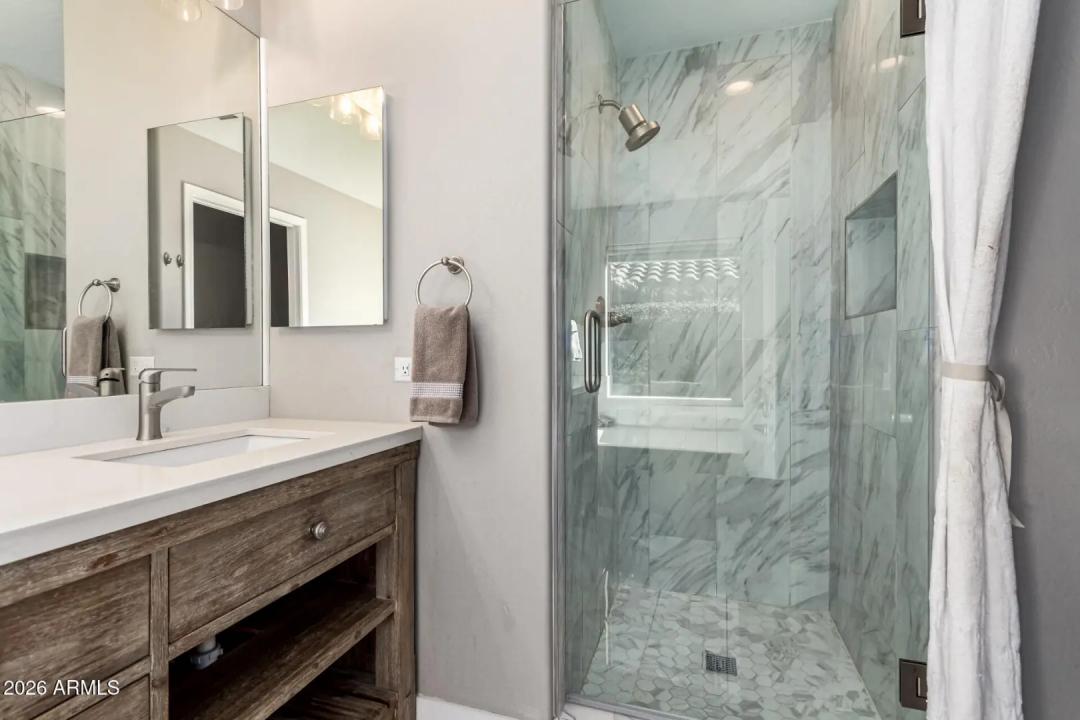 Real Estate Picture 20