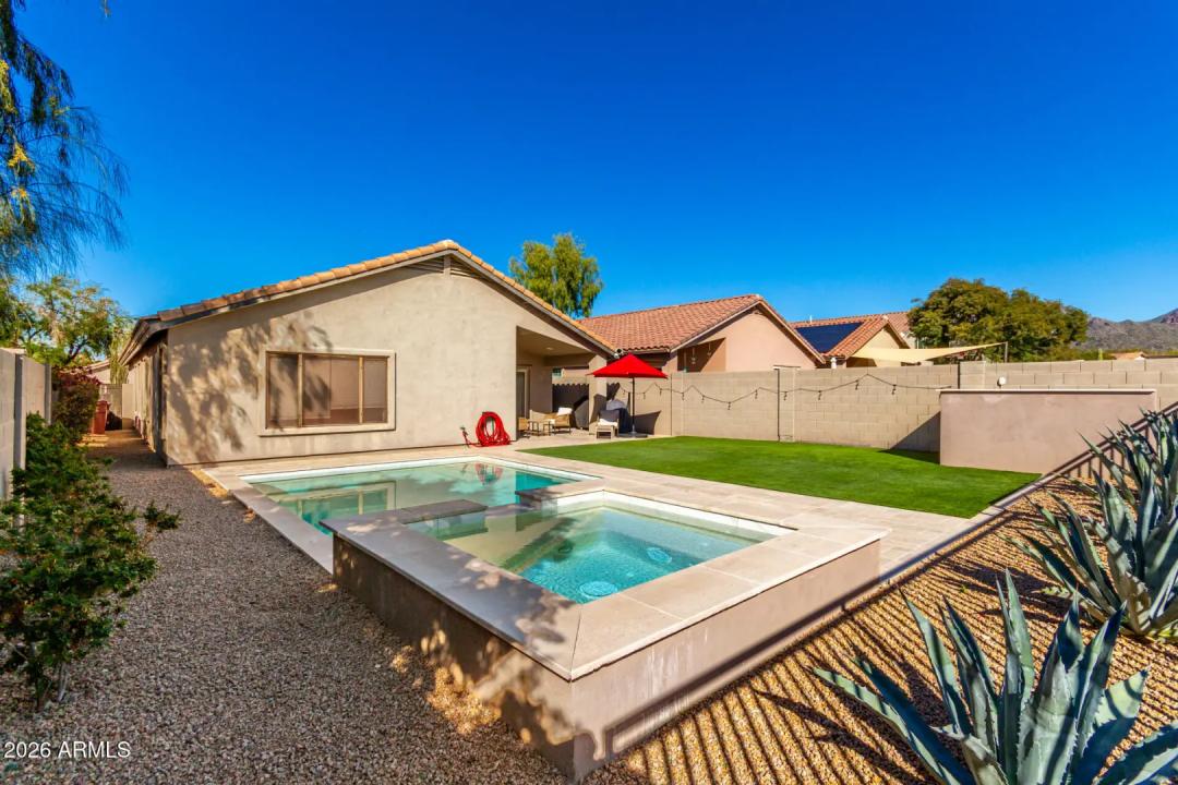 Real Estate Picture 34