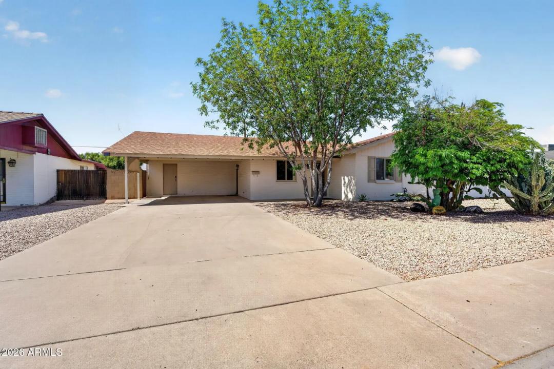 Real Estate Picture 1