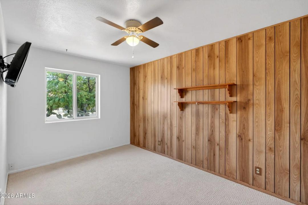Real Estate Picture 29