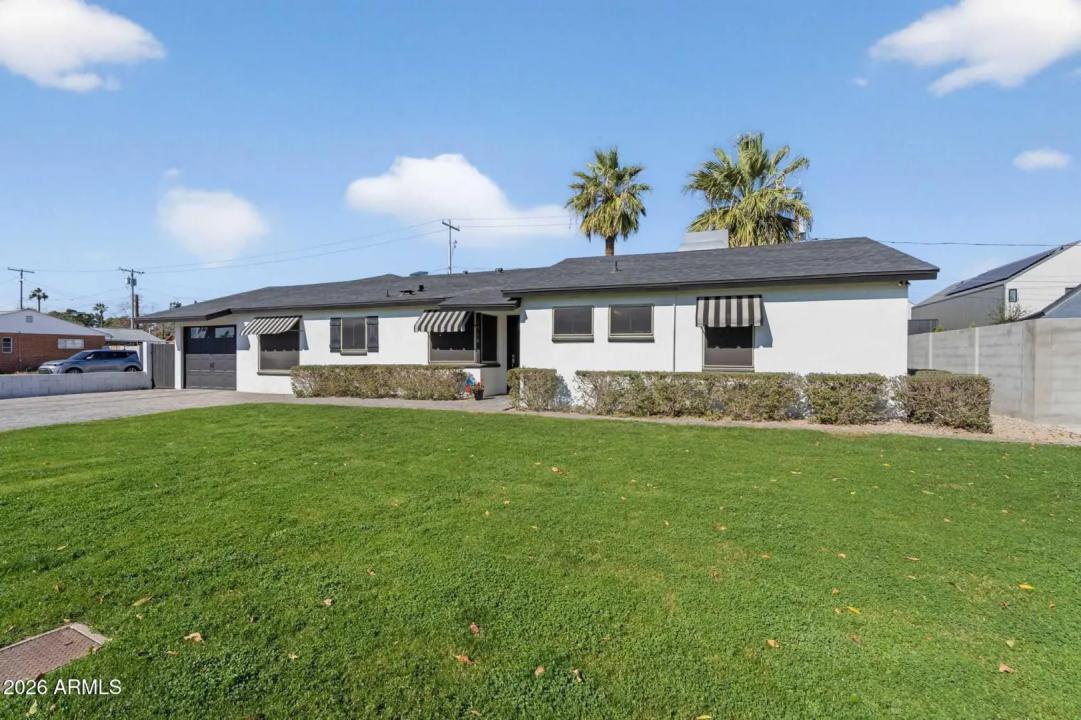 Real Estate Picture 2