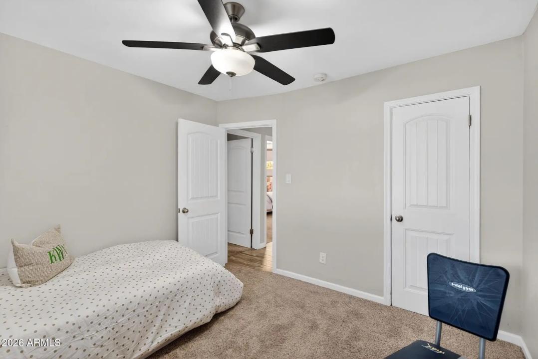 Real Estate Picture 21