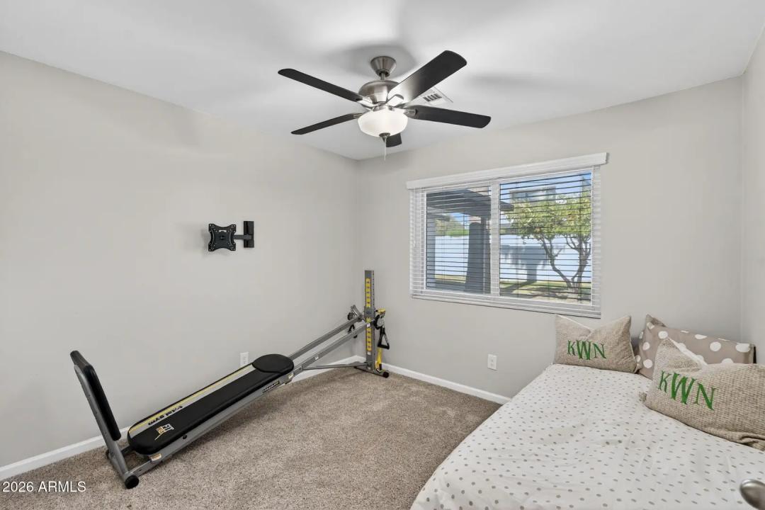 Real Estate Picture 22