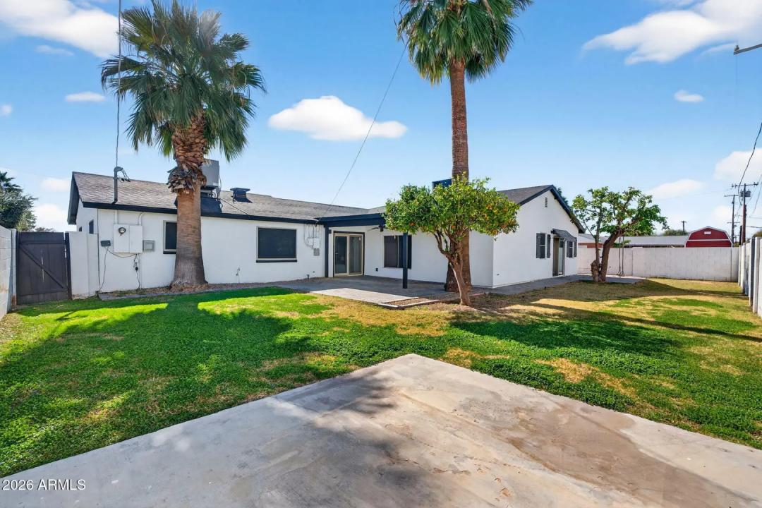 Real Estate Picture 28