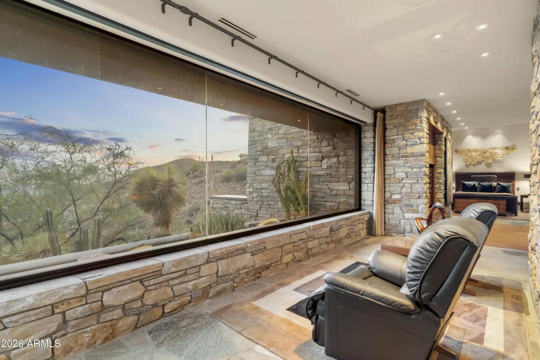 Real Estate Picture 36