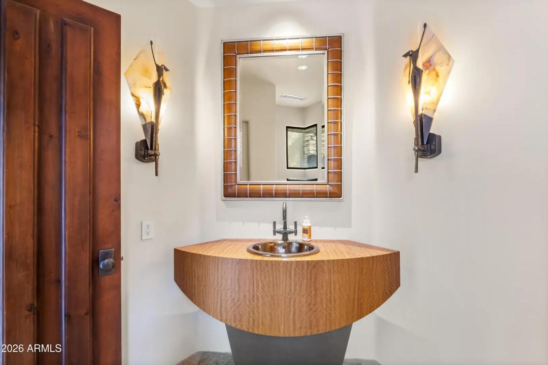 Real Estate Picture 47