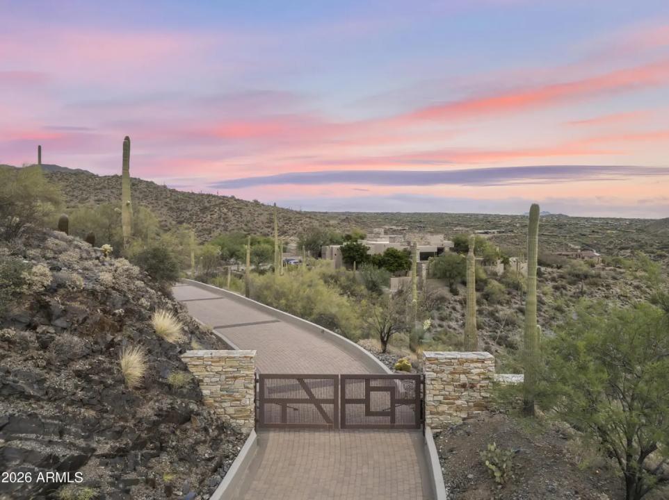 Real Estate Picture 2