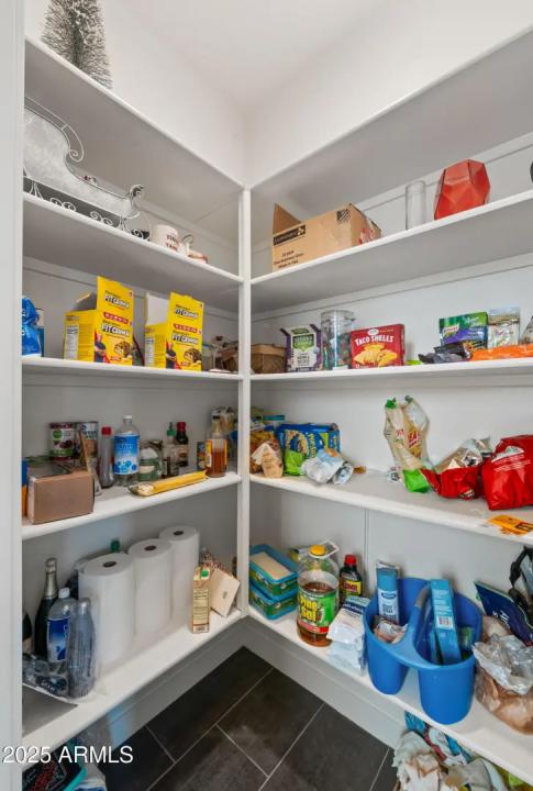 Real Estate Picture 8