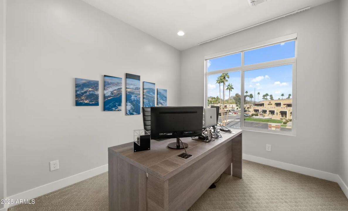 Real Estate Picture 23